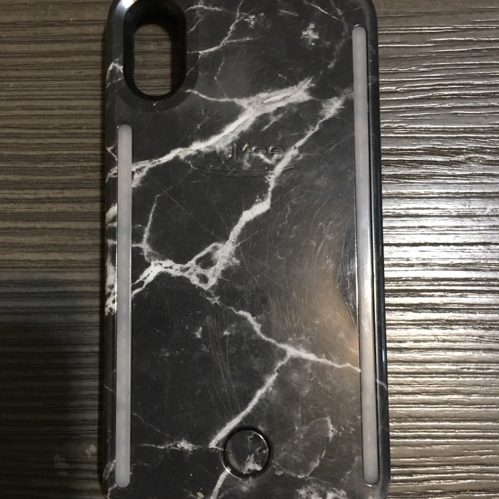 LuMee iPhone X case